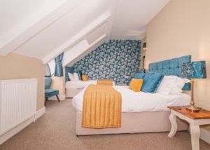 Photo 8- click for photo gallery